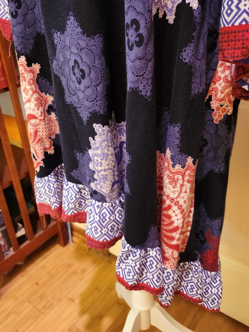 Avenue Harper Border Tunic Blue/Red/Purple/White Medallion Patchwork 22/24W - Picture 5 of 7